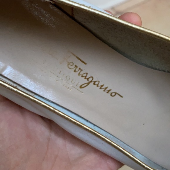 VTG Ferragamo Heels - Picture 2 of 7